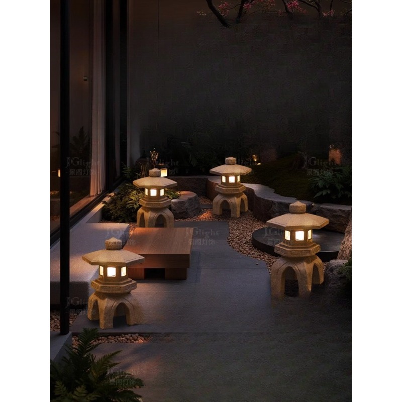 Outdoor Chinese stone lantern  - Gardening Tools B&M reseña y precio