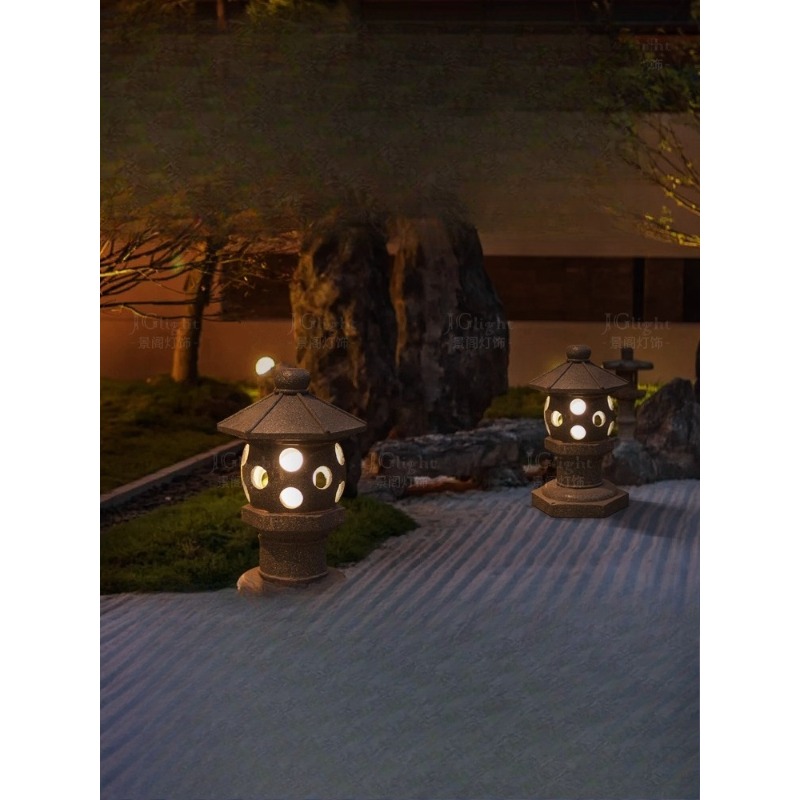Outdoor Chinese stone lantern  - Gardening Tools B&M reseña y precio