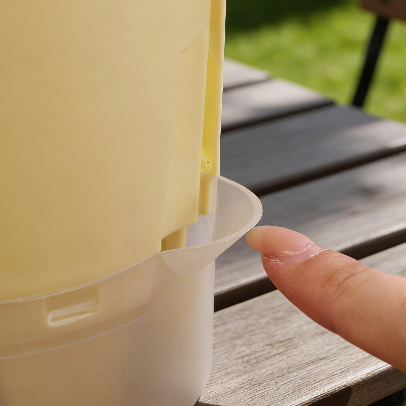 Self Watering Planter Pot Tray - Root Watering Spike reseña y precio